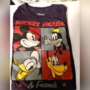 Disney Mickey & Friends XL TEE Preowned